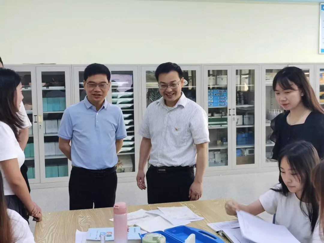 0606市委主题教育第十八巡回指导组到校下沉督导主题教育工作.jpg
